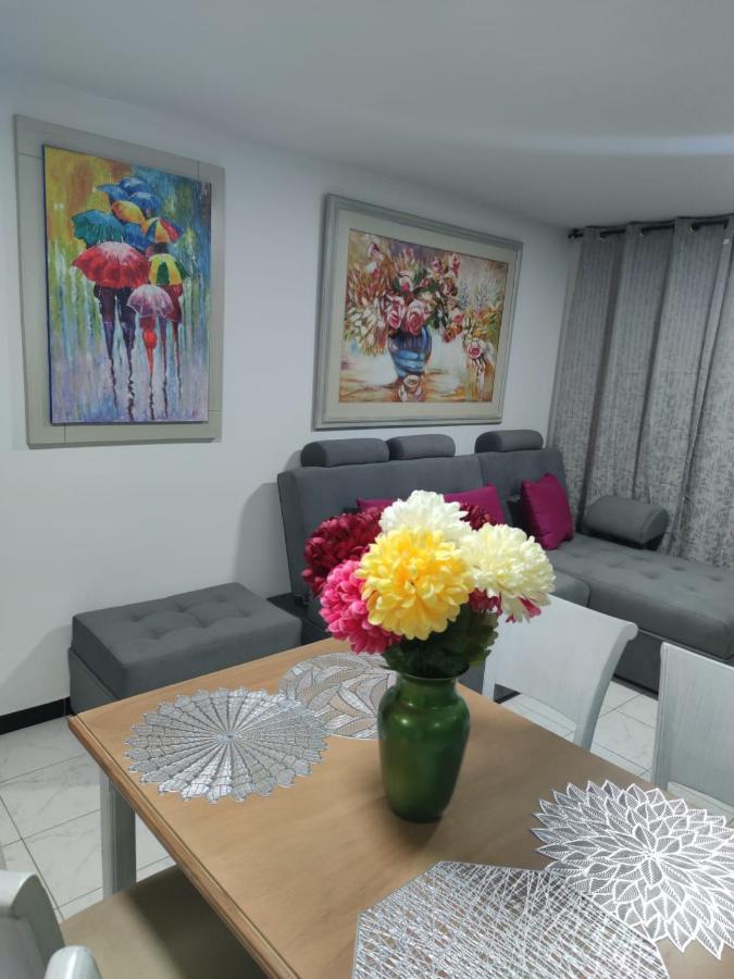 Ibagué406 Apartaestudio Portal De Cadiz , Exclusivo Y Central, Con Parqueadero Capacidad 4 Personas公寓 外观 照片