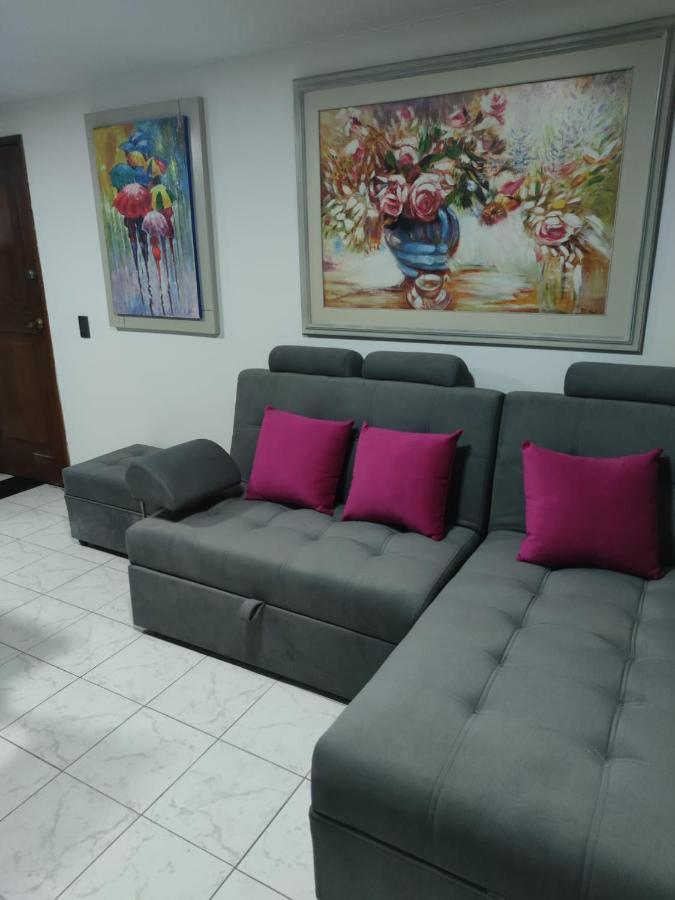 Ibagué406 Apartaestudio Portal De Cadiz , Exclusivo Y Central, Con Parqueadero Capacidad 4 Personas公寓 外观 照片